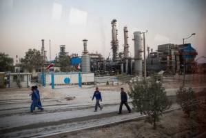اولویت استخدام شرکت مناطق نفتخیز با نیروهای بومی خوزستان است