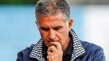 تصادف خودروی خبرنگاران صداوسیما با اتومبیل کی‌روش