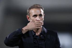 حال عمومی یحیی گل‌محمدی خوب است