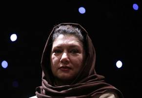 فریبا متخصص به سن و سال نقش هایش فکر نمی کند