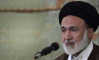  هیچکس حق ادعای مالکیت بر کعبه را ندارد