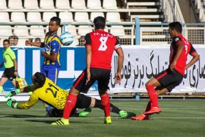 عدالت در فوتبال ما وجود ندارد