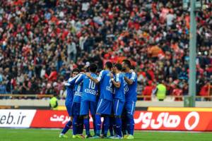 بازار سیاه بلیت داربی ۸۳+ عکس