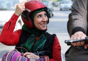 ناگفته‌های خانم بازیگر از لغو کنسرتش در تهران! + عکس