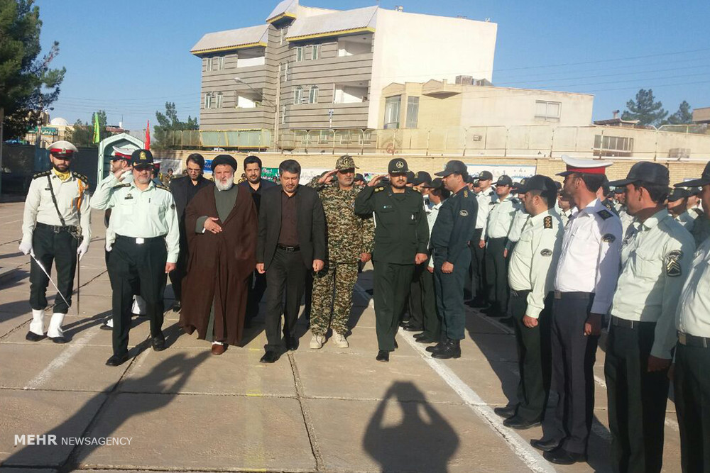 پلیس ایران یک نیروی مکتبی است