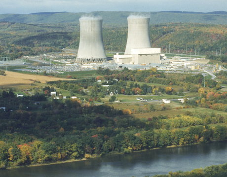  لزوم توجه بیشتر رییس‌جمهور آینده آمریکا به انرژی هسته‌ای