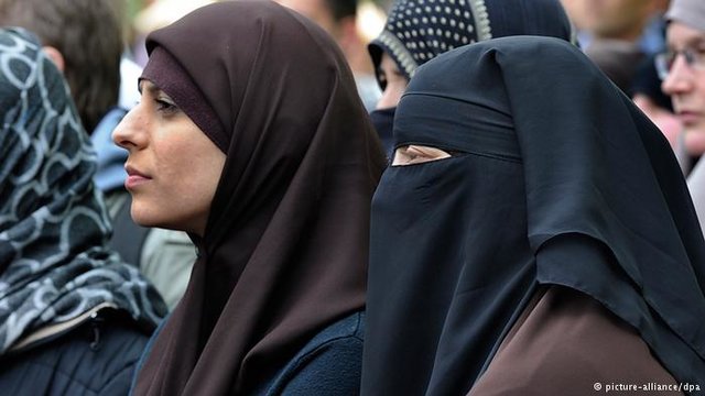  نروژ به دنبال ممنوع کردن پوشیدن برقع در کلاس‌های درس