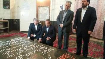 وزیر اقتصاد وارد سمنان شد