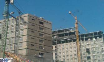 رابطه بساز بفروش‌ها با املاک قیچی شده است