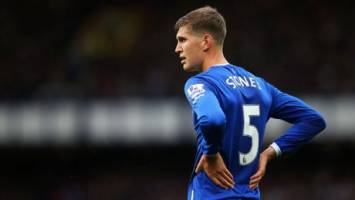 مسی بهترین بازیکن جهان است ولی ترسی از رویارویی با او ندارم