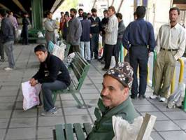کرمانشاه همچنان بر فراز قله بیکاری