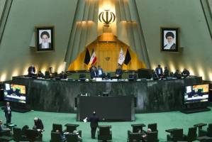 آغاز جلسه علنی مجلس/ سوال از وزیر اطلاعات در دستور کار نمایندگان  صحن علنی امروز مجلس