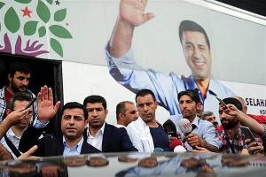 بازداشت رهبران حزب دموکراتیک خلق های ترکیه