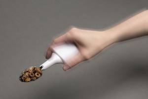 لرزش دست‌ها و چگونگی مقابله با آن 