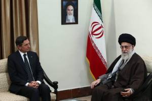 کشورهای مستقل در مقابله با حوادث تلخ منطقه فعال باشند