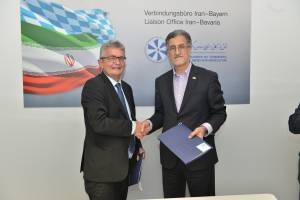 چشم بخش خصوصی به اتاق تهران در مونیخ 