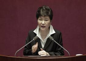 اپوزیسیون کره جنوبی به دنبال طرح استیضاح رئیس جمهور
