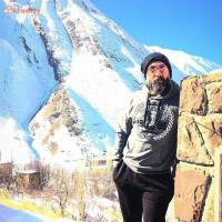 تیپ جالب و متفاوت علی انصاریان!