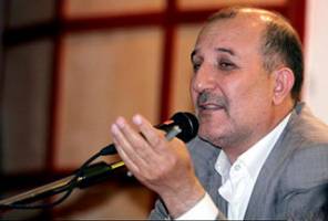 برای خروج کشور از رکود 200 میلیارد دلار پول نیاز داریم