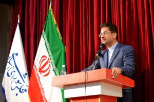 اغلب رسانه‌های کشور ضعف و ایرادات صنعت بیمه را بازگو نمی کنند