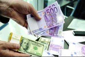 رشد قیمت دلار و پوند انگلیس و افت یورو بانکی