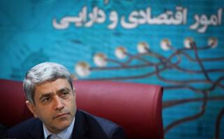 نسبت درآمدهای مالیاتی به نفت به بیش از ۱۴۰ درصد رسید