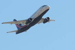  هواپیماهای سوپرجت سوخو جای بوئینگ و ایرباس را می گیرند