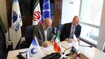 امضای تفاهم‌نامه‌ 3 میلیارد دلاری ایران و بوئینگ در تهران