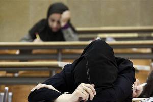  به صندلی دانشگاه بیشتر از فرهنگ کار بها دادیم