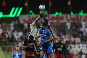 استقلال برابر الاهلی متوقف شد