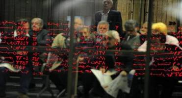 اکثر گروه‌ها در کانال کاهشی