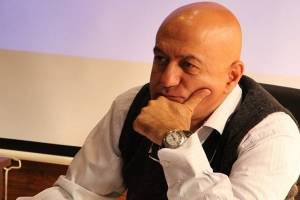  واگذاری به بخش خصوصی، تنها راه نجات صنایع ورشکسته