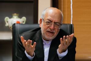 آینده صنعت کشور روشن است