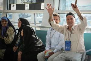  نخستین کاروان زائران حج از فرودگاه بندرعباس عازم مدینه شد