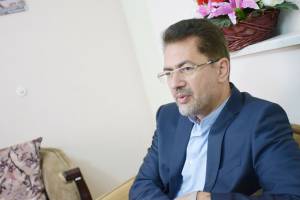 کاهش پلکانی نرخ سودهای بانکی در مجلس بررسی می شود