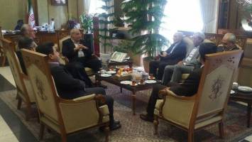 شافعی: مقررات‌زدایی از مسیر کسب‌و کار با سرعت بیشتری دنبال شود