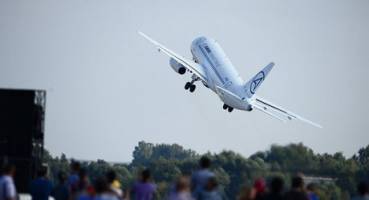 خرید هواپیمای روسی شرط لازم برای تاسیس شرکت هواپیمایی در این کشور