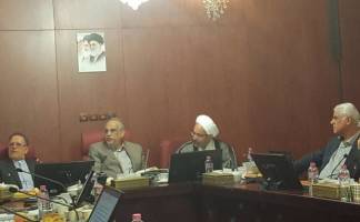 جلسه شورای عالی بورس آغازشد