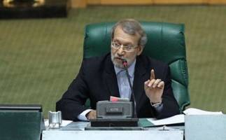  لاریجانی: بودجه ۹۷ بر مبنای بودجه عملیاتی تنظیم و تصویب می‌شود