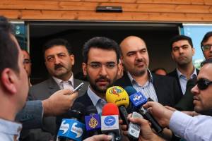 دلیل گرانی گوشی از زبان وزیر ارتباطات