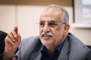 تاکید وزیر اقتصاد بر نقش صنعت و تجارت در رشد روابط هند و ایران