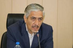 همتی: بدهی‌های شرکت‌های تجهیزات پزشکی زودتر پرداخت شود