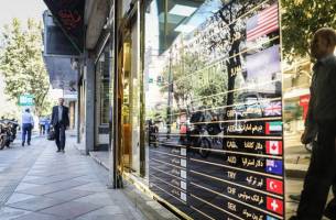 دلار امروز بانکی ۴۲۲۱ تومان، یورو ۵۱۹۹ تومان