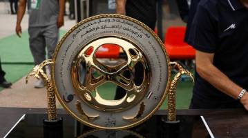 جام حذفی فوتبال ایران به استقلال اهدا شد