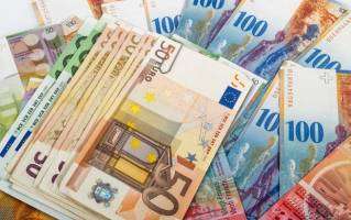 افزایش قیمت یورو و پوند
