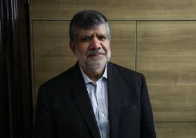 تخصیص ۴.۵ میلیارد دلار ارز ۴۲۰۰ تومانی