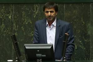 کشت گلخانه ای جایگزین کشت سنتی شود