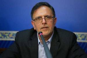 رشد تقاضا برای واردات با دلار ۴۲۰۰ تومانی را رصد می‌کنیم