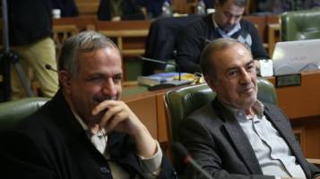 پلاسکو، نماد یک ساختار خراب است