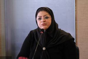 ممنوعیت واردات ۱۴۰۰ کالا مسکنی برای اقتصاد کشور است
